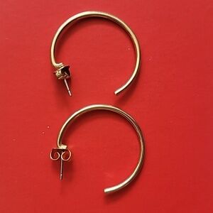 Vintage hoop earrings 💛
